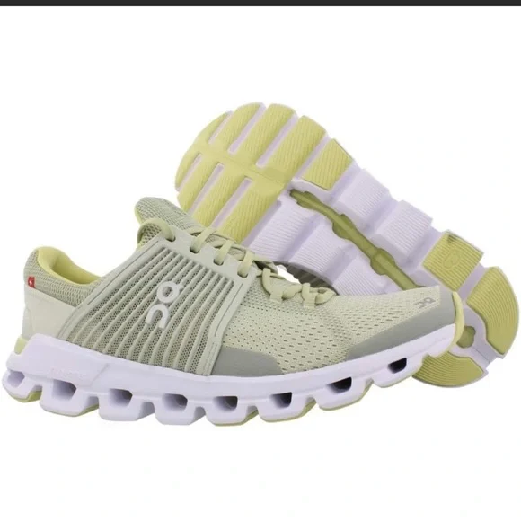 On Cloudswift Women’s Shoes - Picture 2 of 12